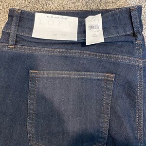 LOFT Size 18 blue jeans - skinny style - NWT!